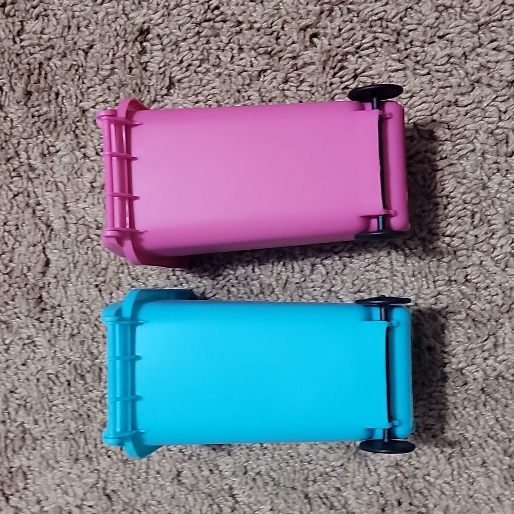 Containers 🎁💝🏷 - Picture 5 of 6